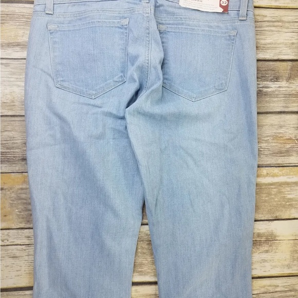 J Brand Seven Eights Jean Slim Fit Low Rise Womens Size 32X28 Light Wash Blue - Picture 7 of 13